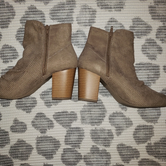Maurices Booties - Picture 15 of 15